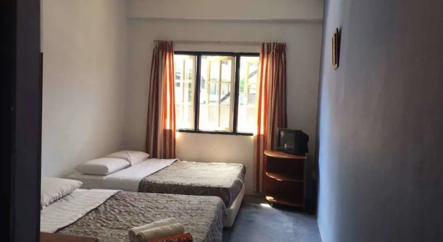 Pines and Roses Hotel