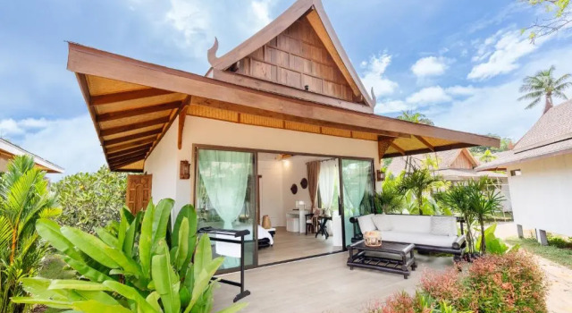 Вилла с видом на сад Lanta Palace Beach Resort & Spa
