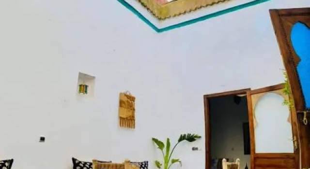 house rose, Забронировать Отель Медина 