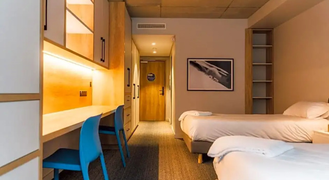 Apex2100 International Ski Academy Tignes, Prenota Hotel Tignes Espace Killy