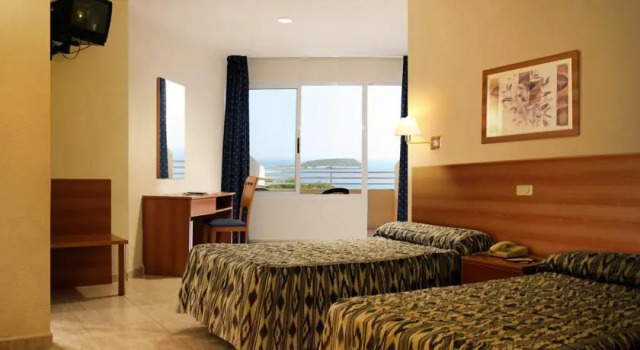 Fergus Pax- Adults Only, Prenota Hotel Magaluf Maiorca