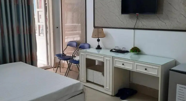 Семейный номер Standard с балконом Hanoi Carina Hotel