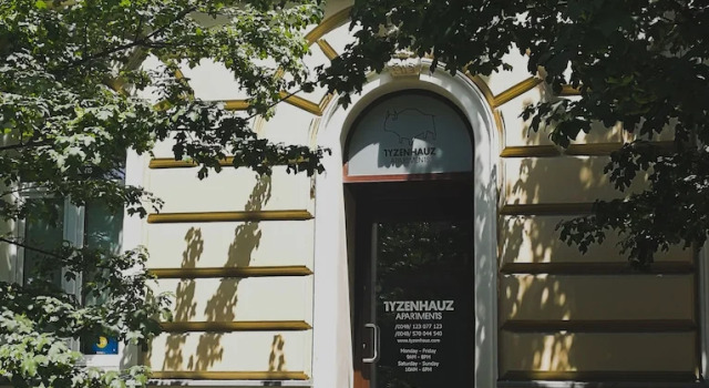 Tyzenhauz Apartments Superior, Забронировать Апартаменты/квартира Отели Кракова с парковкой, рядом с Церковь Святого Франциска Ассизи, Парковка
