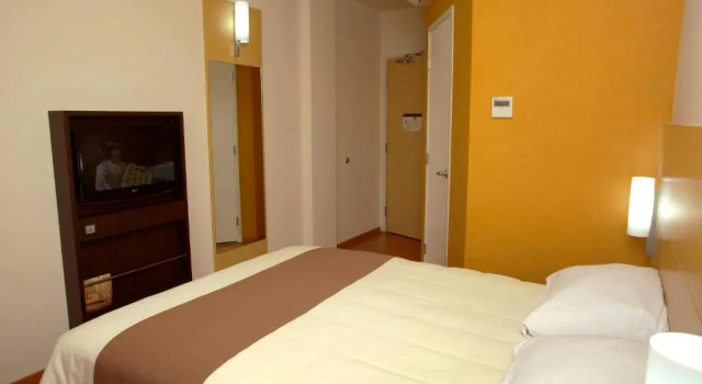 Двухместный номер Standard Ibis San Luis Potosi