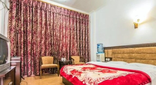 Leshan Hongxuan Hotel