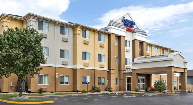 Comfort Inn & Suites Oklahoma City North - Quail Springs, Boek Hotel Oklahoma City Oklahoma