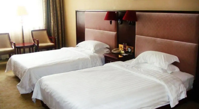 Chengdu Shufeng Garden Hotel