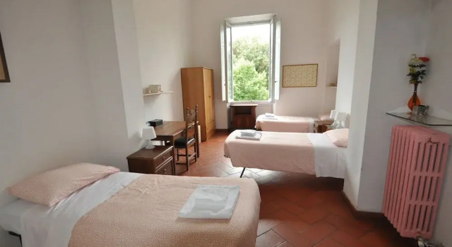 A Few Steps To Independence Square Delightful 3BD, Забронировать Апартаменты/квартира Апартаменты Флоренции, рядом с Дом Буонаротти, Апартаменты/квартира