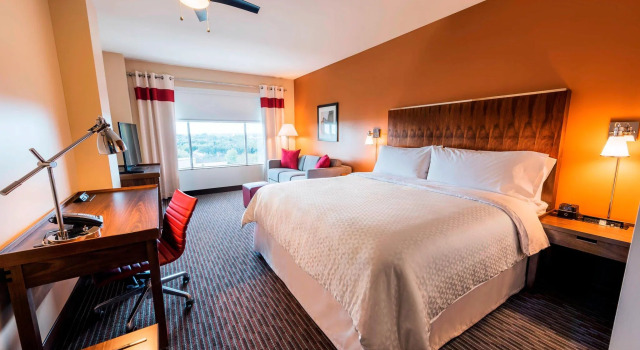 Двухместный номер Four Points By Sheraton Houston Energy Corridor