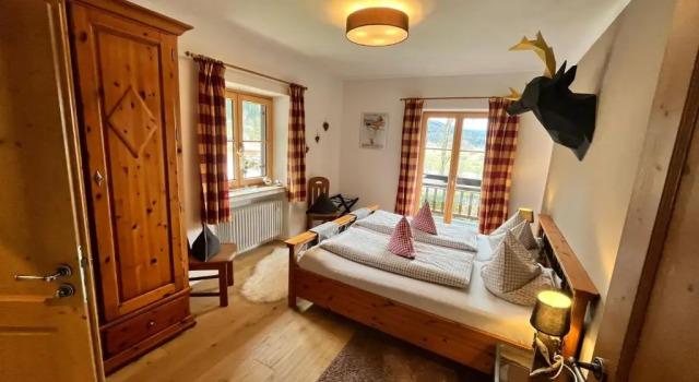 Ferienhaus Heimhof, Varaa Huoneistohotelli Hotellit Baijeri pysäköinnillä, Pysäköinti