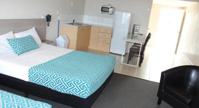 Студия Sarina Beach Motel