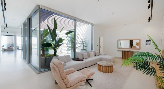 Luxe 4BR Villa Private Pool Beach Al Zorah, Varaa Villa Ajman Arabiemiirikunnat