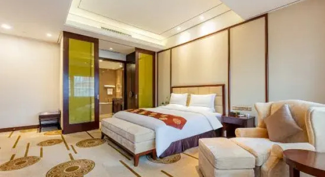 Люкс Deluxe Chang'an Baiyun Hotel