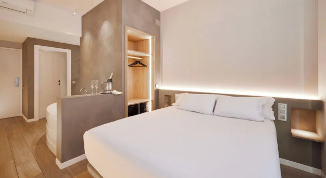 Двухместный номер Deluxe с джакузи Barcelona Century Hotel