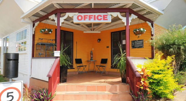 Ned Kelly's Motel, Boek Motel Hotels in Queensland met zwembad, Zwembad