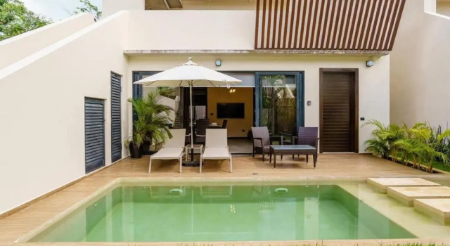 Апартаменты Tropical Luxury Private Villa with 2 Private Pools