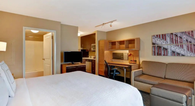 Студия TownePlace Suites by Marriott Alexandria