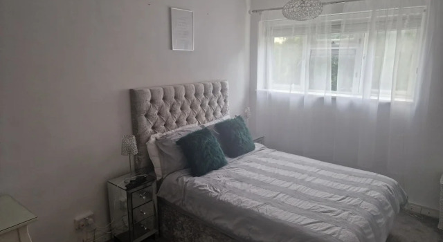 Immaculate 1-bed Apartment in Woodford Green, Buchen Sie Ferienwohnung Woodford Green Großraum London