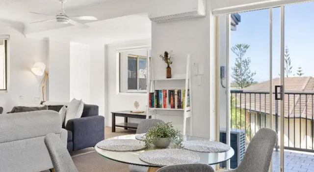 Апартаменты с 2 комнатами с балконом и с видом на сад Bayview Beach Holiday Apartments