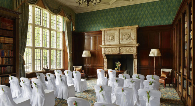 Hanbury Manor, A Marriott Hotel & Country Club, 예약 호텔 Merseyside 수영장 있는 호텔, 수영장