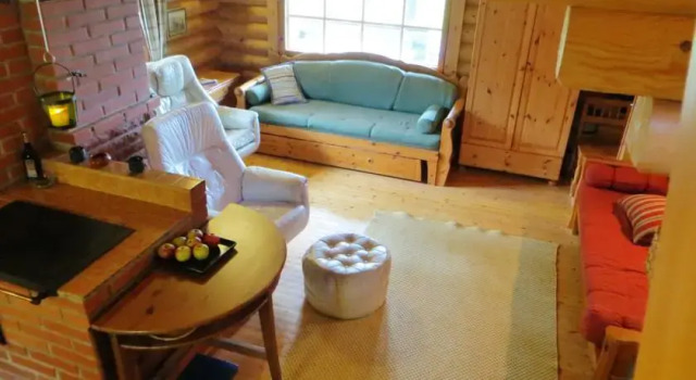 Ainola Cottage, Rezervovat Rekreační dům Hotely v Northern Savonia s parkováním, Parkování
