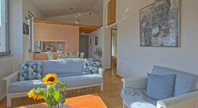 Houses By The Sea - 50m from the beach by PosarelliVillas, Забронировать Отель Отели Апокоронас с парковкой, Парковка