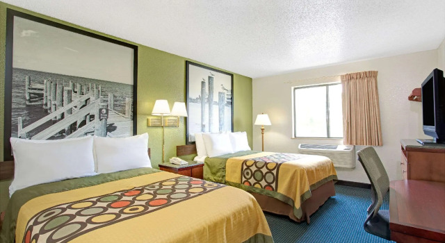 Четырёхместный номер Standard Super 8 by Wyndham Newport News/Jefferson Ave