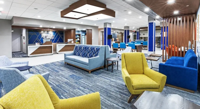 Holiday Inn Express & Suites - Houston SW - Rosenberg by IHG, Book Hotel Rosenberg Texas Gulf Coast