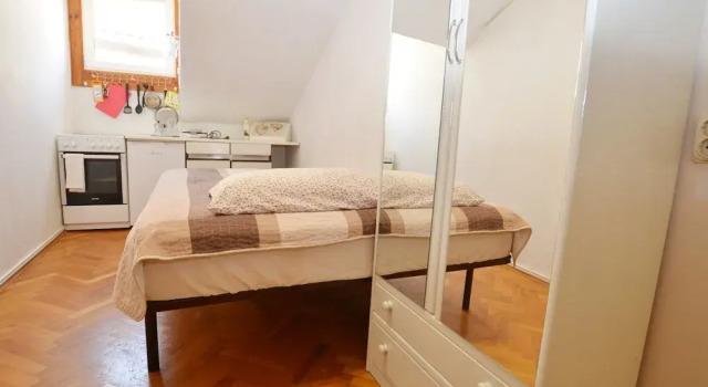 Comfortable and Compact Lodge, Забронировать Апартаменты/квартира Апартаменты Ровинь, рядом с Church of Saint Benedict Rovinj, Апартаменты/квартира