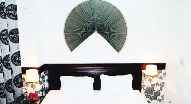 Двухместный номер Standard Pink Suite Saigon Airport Hotel