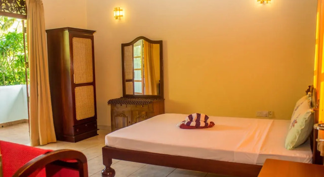 Двухместный номер Deluxe с балконом и с видом на сад Zen Bentota Ayurveda Resort