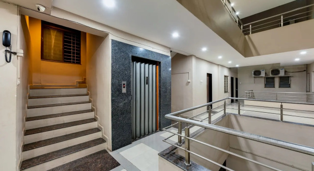 Hotel Radhakrishna, Забронировать Отель Отели штата Махараштры 3 звезды, 3*