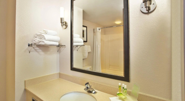 Двухместный номер Standard Holiday Inn Express Hotel and Suites Harrington - Dover Area by IHG