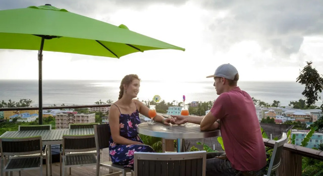 Komfortní Dvoulůžkový s manželskou postelí pokoj a výhledem na moře The Champs