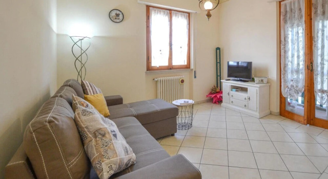 Stunning Apartment in Monte San Savino With 3 Bedrooms, Wifi and Outdoor Swimming Pool