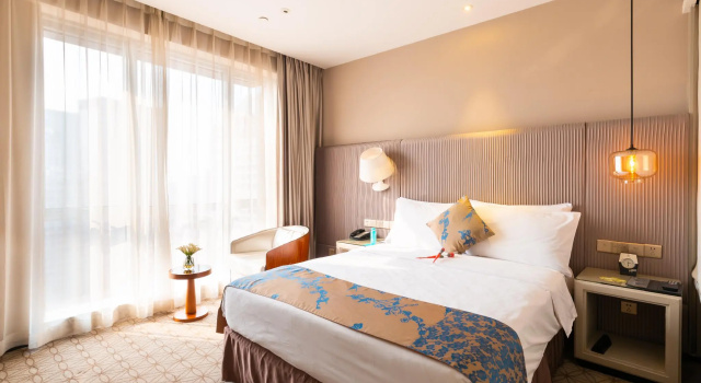 Двухместный номер с видом на город Shanghai Bund South China Harbour View Hotel