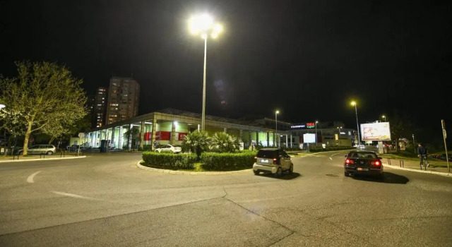 Apartman Centar 2, Book Apartment Hotels in Podgorica County with Parking, Parking