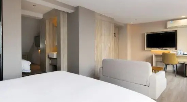 Люкс с видом на море Adour Sea-view Hotel