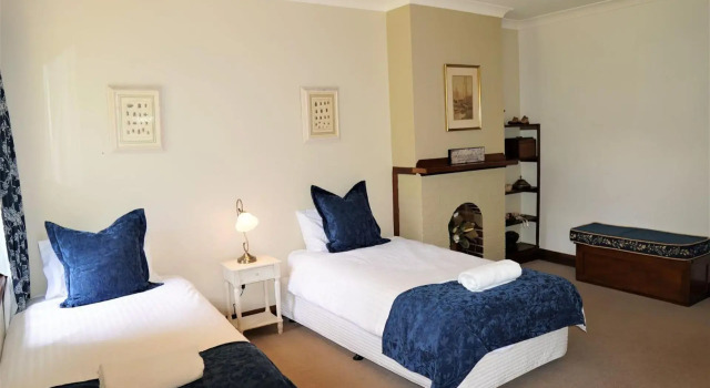 Robin Hill Manor - rambling retreat & tennis court, Брондау Қонақ үй Moss Vale Southern Highlands
