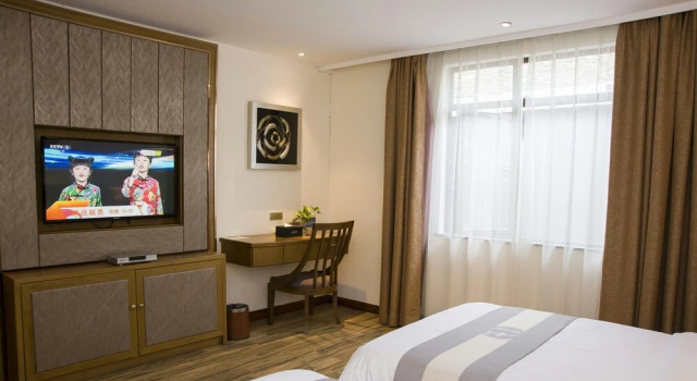 QJIA West Street Hotel, Boek Hotel Yangshuo Guangxi