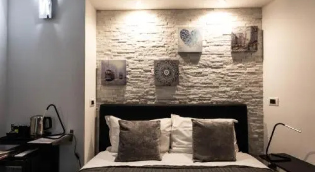 Trevi & Pantheon Design Rooms