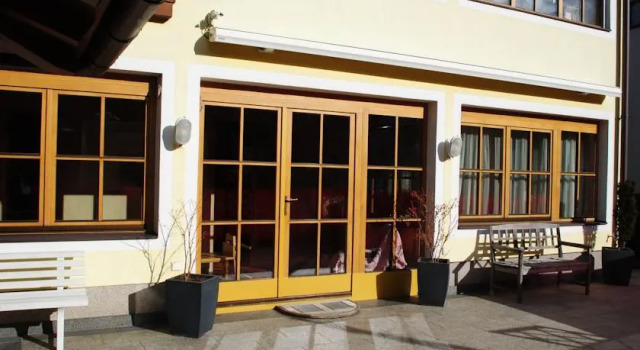 Villa Marianne, Rezerwuj Willa Hotele w Tyrol z parkingiem, Parking