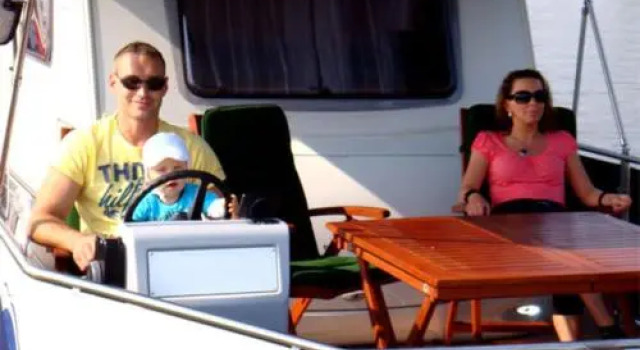 Hausboot _Wassercamper_ SCHW 930, Забронировать Отель Куммеров Мекленбург-Померания