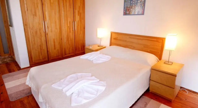 Important Group Villa BD420 6 Bedrooms, Rezervovat Vila Gundogan 