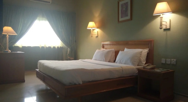 Suite Royal Asaa Pyramid Hotel