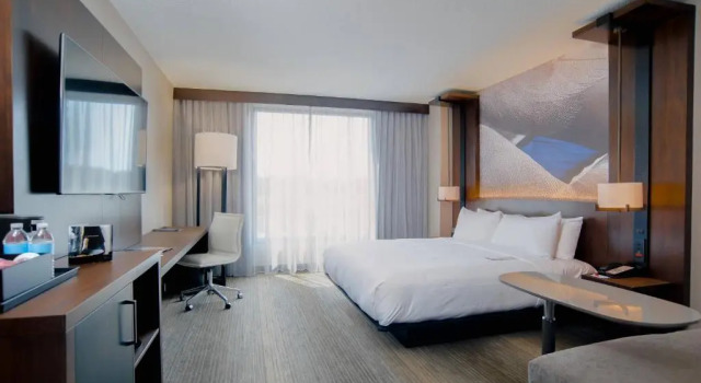 Номер Standard Richmond Marriott Short Pump