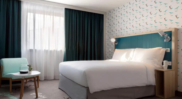 Двухместный номер Hampton by Hilton Paris Clichy