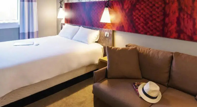 Номер Superior ibis Toulon La Valette