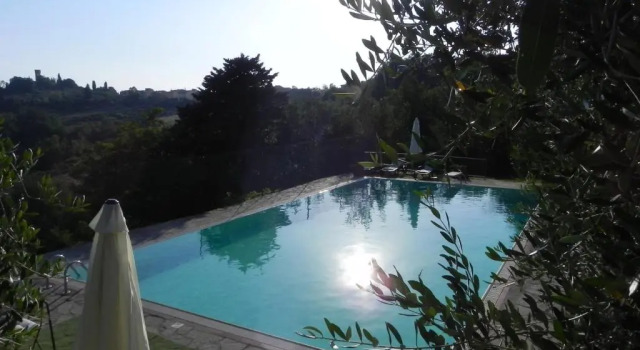 Вилла Agriturismo Le Ginestruzze