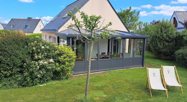 Коттедж Holiday Home in Plouarzel Near Sandy Beach